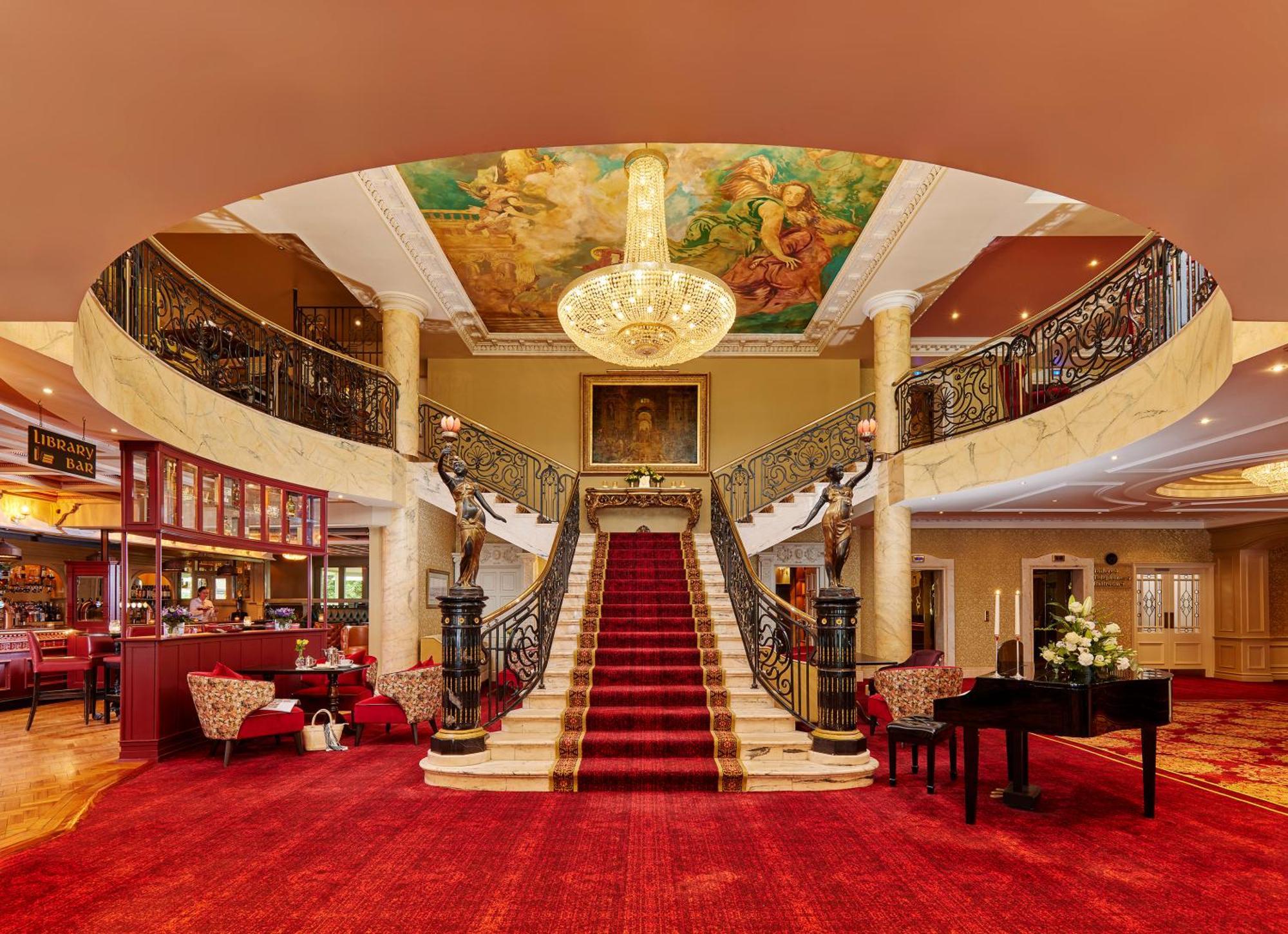 Bridge House Hotel, Leisure Club & Spa Tullamore Bagian luar foto